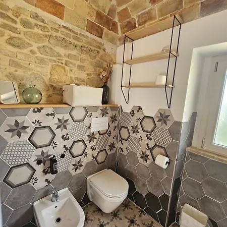 Borgo Del Marchese Bed & Breakfast