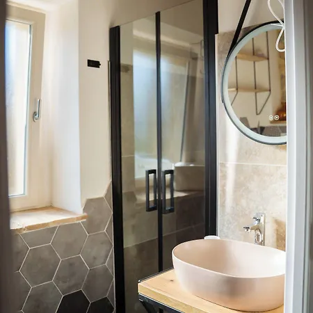 Borgo Del Marchese Bed & Breakfast 3*