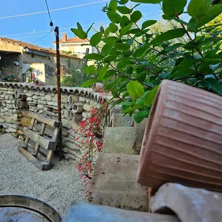 Borgo Del Marchese Couette-café 3*