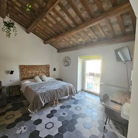 Borgo Del Marchese 4*