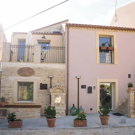 Borgo Del Marchese Couette-café Ortona